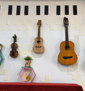 Cách lựa chọn cây đàn guitar phù hợp cho trẻ em